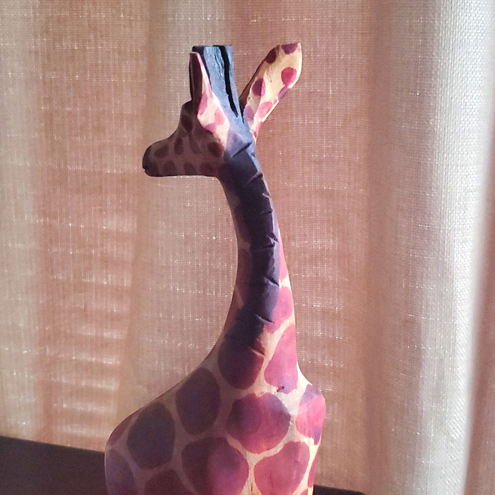 Vintage Hand Carved Wooden Giraffe Figurine 12" - Picture 3 of 5